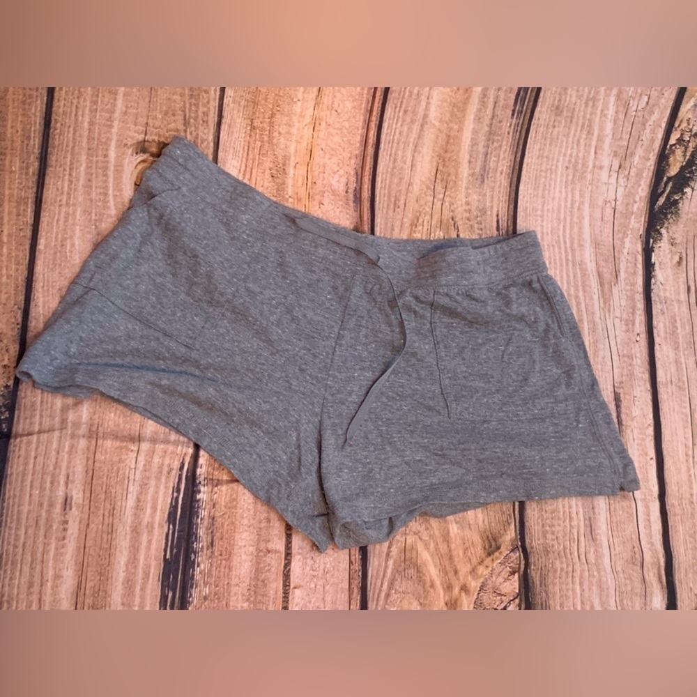 Ladies Gray 2xl athletic shorts  (0001)